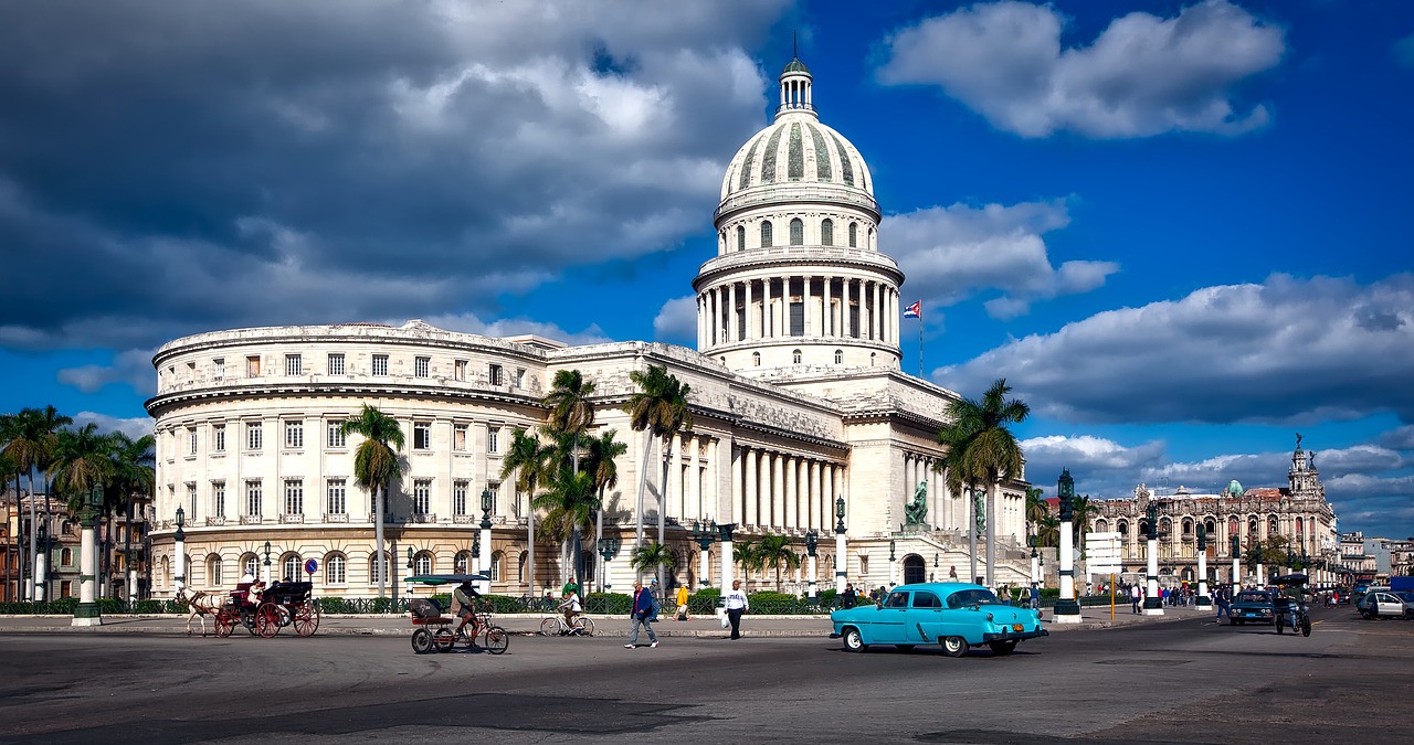 what are some reasons to visit cuba