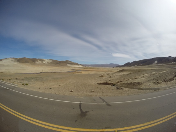 and beautiful asphalt road at an altitude of 4,000 meters