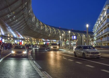 airport taxi